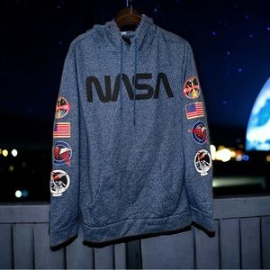 Buzz Aldrin Family Foundation Men’s NASA Hooded Sweatshirt Size L Blue